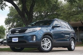 Used 2014 Kia Sorento LX in Irving, Texas