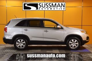 Used 2013 Kia Sorento LX in Jenkintown, Pennsylvania