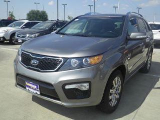 Used 2013 Kia Sorento SX in Irving, Texas
