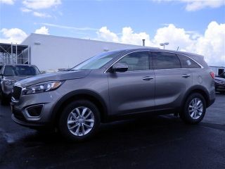 Used 2017 Kia Sorento L in Milford, Ohio
