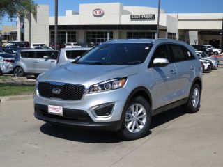 Used 2016 Kia Sorento LX in Mesquite, Texas