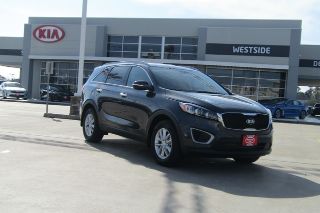 Used 2018 Kia Sorento L in Katy, Texas