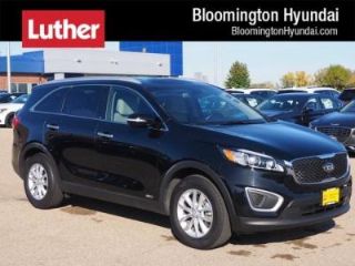 Used 2017 Kia Sorento LX in Bloomington, Minnesota