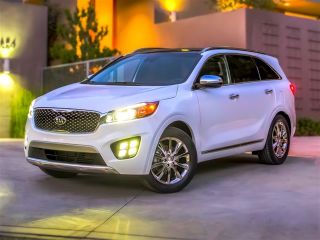 Used 2018 Kia Sorento LX in Wallingford, Connecticut