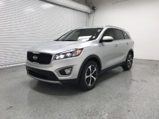 Used 2017 Kia Sorento EX in Scottsdale, Arizona