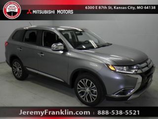 Used 2016 Mitsubishi Outlander SE in Kansas City, Missouri