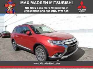 Used 2016 Mitsubishi Outlander SEL in Aurora, Illinois