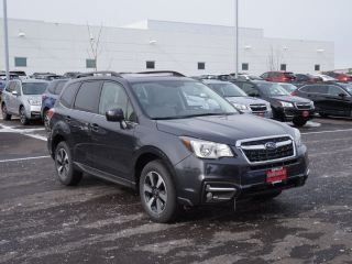 Used 2017 Subaru Forester 2.5i in Highland Park, Illinois