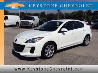 Mazda Mazda3 i Sport 2013