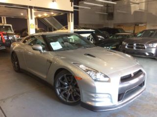 Nissan GT-R Premium 2012