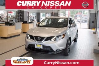 Used 2017 Nissan Rogue Sport SL in Chicopee, Massachusetts