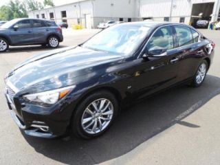 Used 2014 Infiniti Q50 in Clarendon Hills, Illinois
