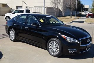 Used 2015 Infiniti Q70 in Grapevine, Texas