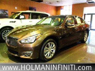 Used 2015 Infiniti Q70 in Maple Shade, New Jersey