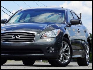 Infiniti M 37 2013