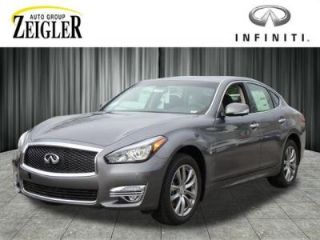 Used 2016 Infiniti Q70 in Orland Park, Illinois