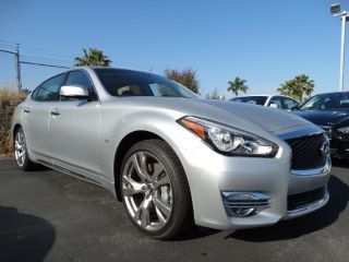 Used 2016 Infiniti Q70 in San Diego, California