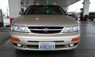 Used 1998 Nissan Maxima GLE in Bellingham, Massachusetts