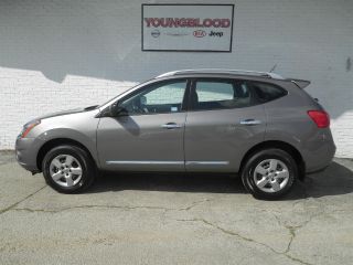 Used 2014 Nissan Rogue S in Springfield, Missouri