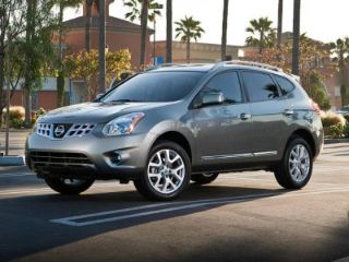 Used 2015 Nissan Rogue S in Madison, Wisconsin