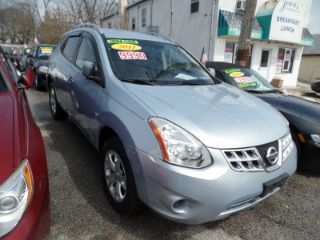 Used 2011 Nissan Rogue SV in Broomall, Pennsylvania