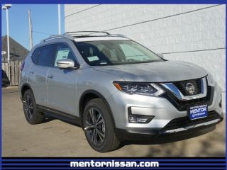 Used 2017 Nissan Rogue SL in Mentor, Ohio