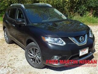 Used 2016 Nissan Rogue SL in Akron, Ohio