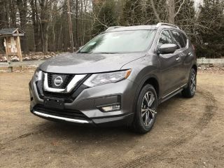 Used 2018 Nissan Rogue SL in Marlborough, Massachusetts