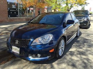 Suzuki Kizashi SLS 2012