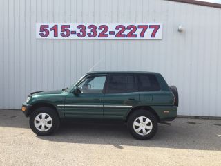 Used 2000 Toyota RAV4 in Humboldt, Iowa