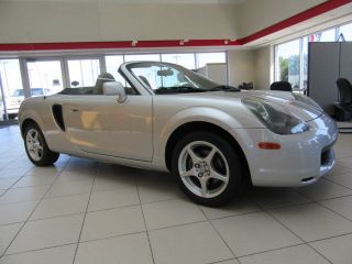 Used 2001 Toyota MR2 Spyder Base in Evansville, Indiana
