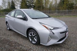 Used 2016 Toyota Prius Three in Salem, Oregon