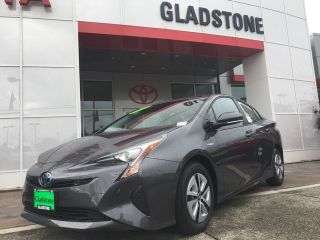 Used 2017 Toyota Prius Four in Gladstone, Oregon