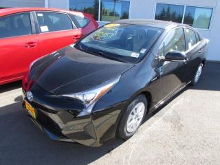 Used 2016 Toyota Prius Two in Coos Bay, Oregon