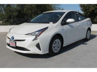 Used 2016 Toyota Prius Two in Edmonds, Washington