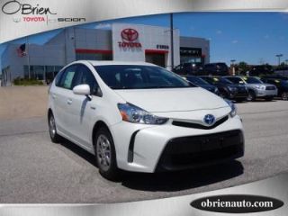Used 2016 Toyota Prius v Three in Fox Lake, Illinois