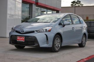 Used 2016 Toyota Prius v Three in Palestine, Texas