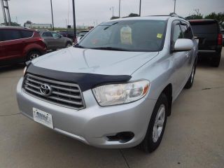 Used 2010 Toyota Highlander Base in Spirit Lake, Iowa