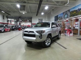 Used 2016 Toyota 4Runner SR5 in Scranton, Pennsylvania