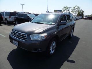 Used 2009 Toyota Highlander Limited in Irvine, California