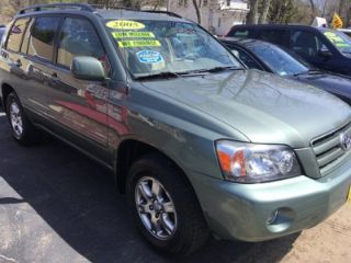 Used 2005 Toyota Highlander in Hanson, Massachusetts
