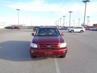 Used 2004 Toyota Highlander Limited in Evansville, Indiana