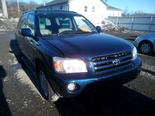 Used 2004 Toyota Highlander Limited in Lancaster, Pennsylvania
