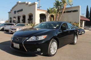 Used 2015 Lexus ES 350 in Santa Monica, California