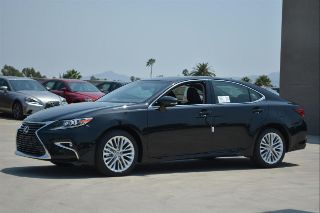 Used 2016 Lexus ES 350 in Van Nuys, California
