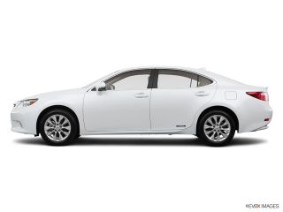 Used 2015 Lexus ES 300h in Oakland, California