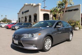 Used 2015 Lexus ES 300h in Santa Monica, California