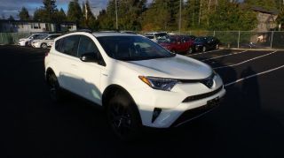 Used 2018 Toyota RAV4 SE in Everett, Washington