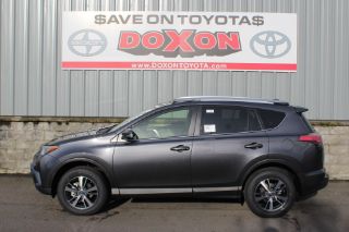 Used 2018 Toyota RAV4 XLE in Auburn, Washington