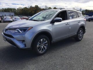 Used 2018 Toyota RAV4 XLE in Waterville, Maine